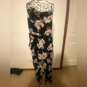 Floral jumpsuit size M